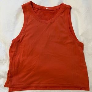 Lululemon tank